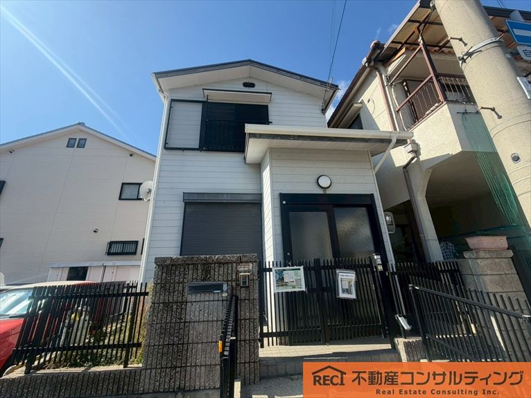 外観：328000550185