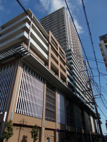 さきタワーサンクタス尼崎駅前 16Fの外観