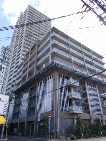 さきタワーサンクタス尼崎駅前 16Fの外観