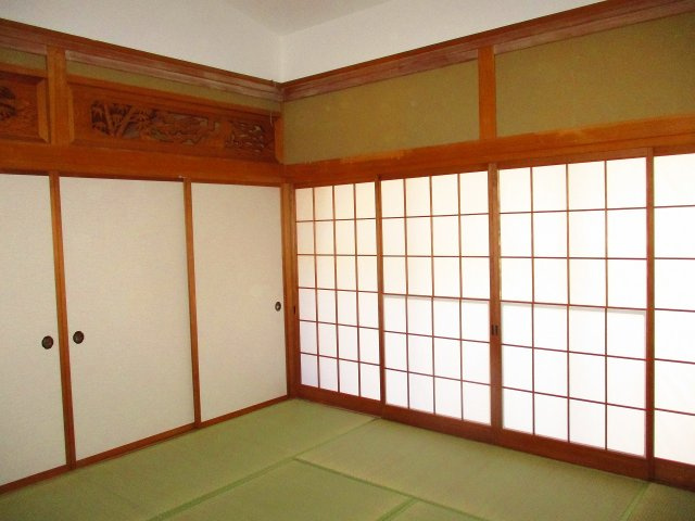 1階和室　8帖