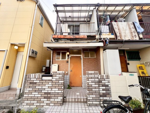 外観：328000595236