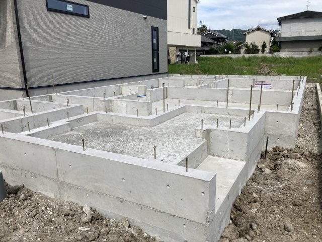 モデルハウス建築中