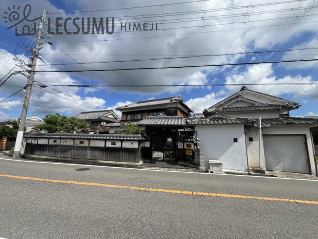 外観：328000608148