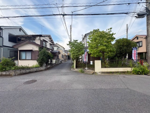 当社施工作品例　建築士による無料の間取り作成も承ります。　当社施工現場、ショールームもあり。お気軽にお問い合わせください。　