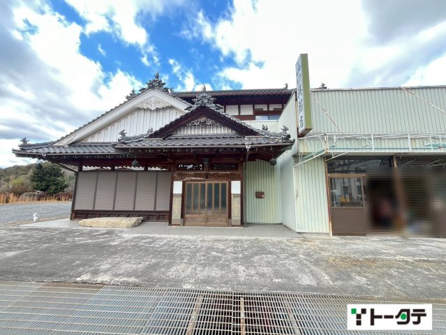 外観：334000225225