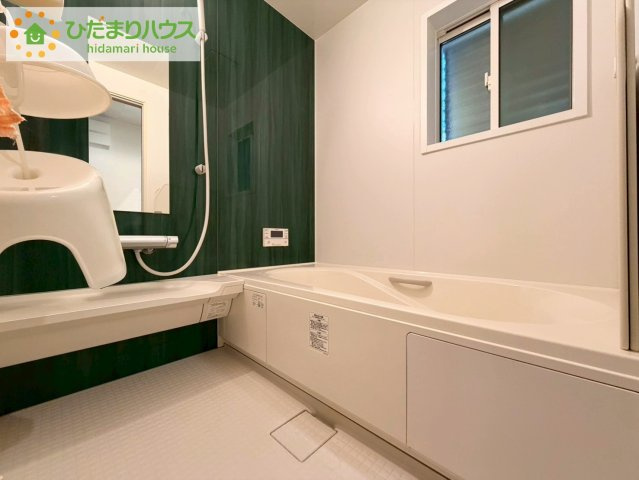何歳まで一緒に入ってくれるだろうか・・・。　広いお風呂は、お子様と一緒に入るバスタイムがより楽しくなります。