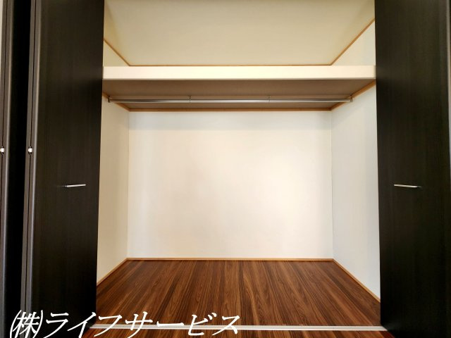 1階洋室7.5帖／ワイドクローゼットあり！