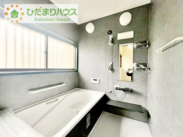 大人が足を伸ばしても十分な広さ！一人でゆっくりくつろぐ時間も大切です！