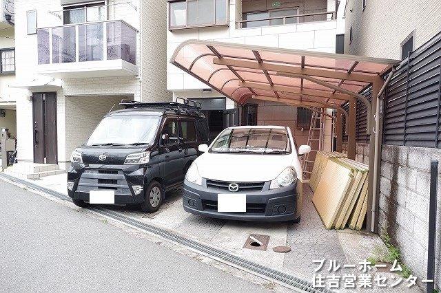 敷地内駐車場がございます！