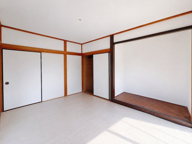 ■和室｜旅館のような趣を感じられる、くつろぎの住空間です。落ち着いた和の雰囲気が、日々の暮らしに癒しをもたらします♪