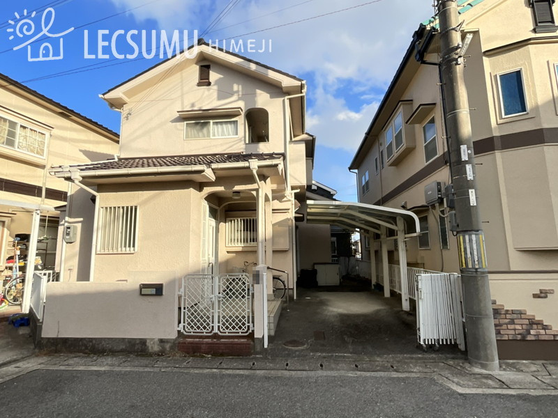 外観：328000607226