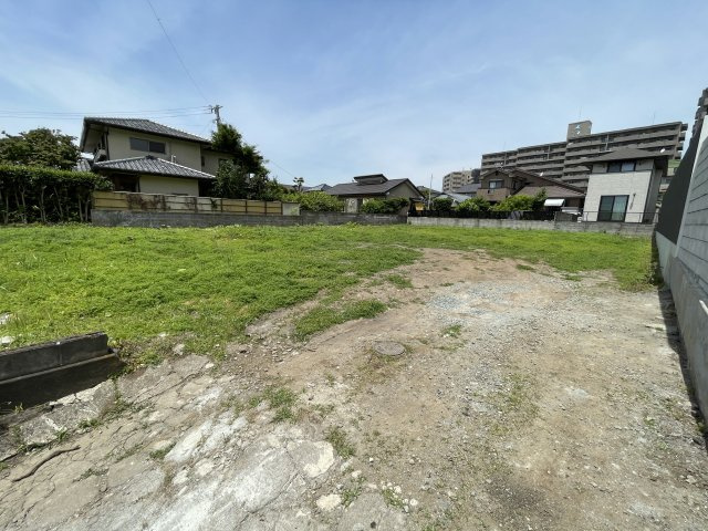 熊本市電商業高校前電停まで徒歩約3分！