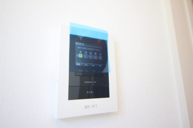 録画機能付きのカラーTVモニターホン。留守中の来客も確認できます