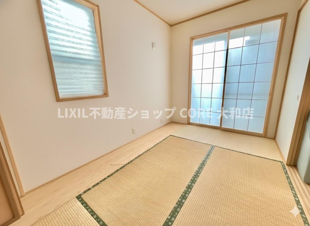 リビングとつながった使いやすい和室　※CGで家具等を消しております。実際のお部屋には家具等が設置されています。