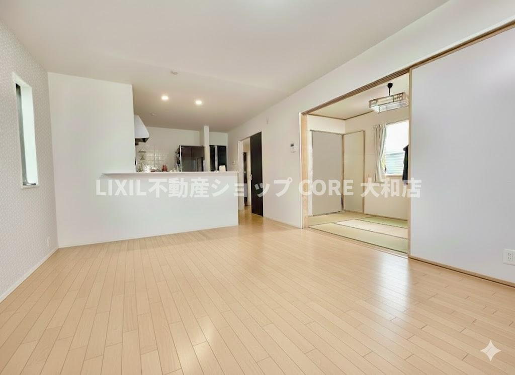 16帖のLDK　※CGで家具等を消しております。実際のお部屋には家具等が設置されています。