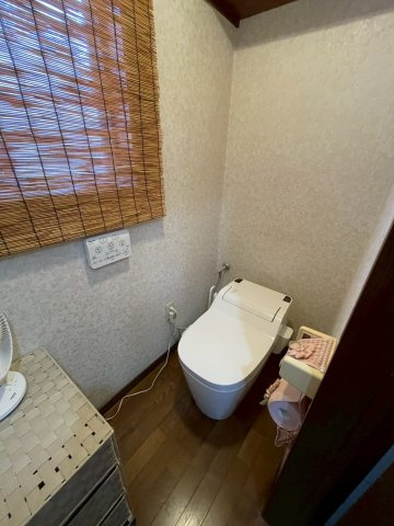 【城山2丁目　中古戸建てのトイレ】