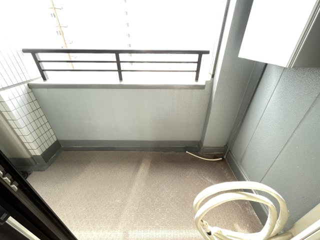 前面棟無しのバルコニーは、通風・眺望良好です。　