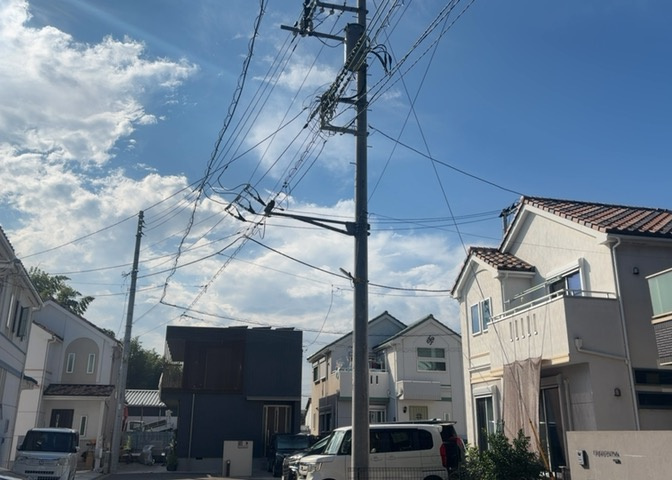 土地の地勢が高台の場合、景色を綺麗にみることができ、景色にこだわってお家探ししている方におすすめです！また平坦地よりも風通しがいいというメリットがあります。デメリットもあるので是非現地でご確認下さい。