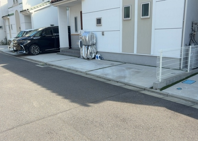 庭があることでガーデニングや家庭菜園はもちろん、こどもの遊び場やペットを放して遊ぶことができます。また、家の周囲に余裕があるということです。隣地との間があれば、十分な日当たりと、風通しが確保できます。