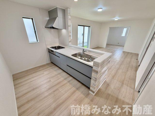 【 新築 渋川市石原 A号棟(全3棟) ハートフルタウン 新築建売分譲のキッチン】