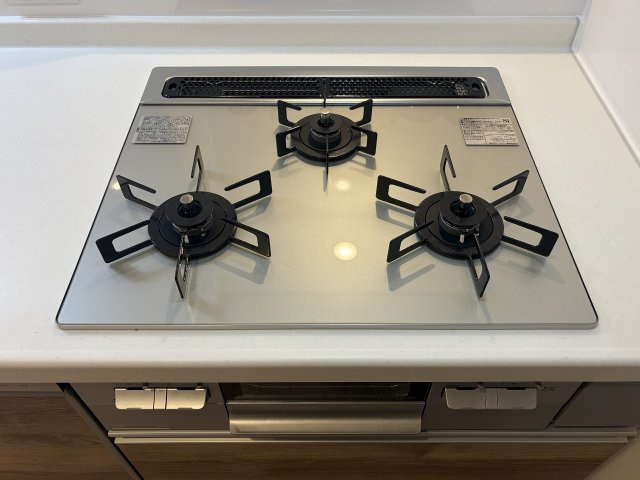 三口コンロ