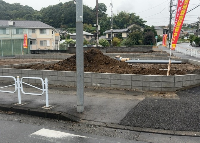 ハザードマップは自然災害による被害を予測し、その被害範囲を地図上で表したものです。近年特に災害が多くなっていますので、事前に調査すると安心できます。ハザードマップは国交省のホームページをご覧ください。