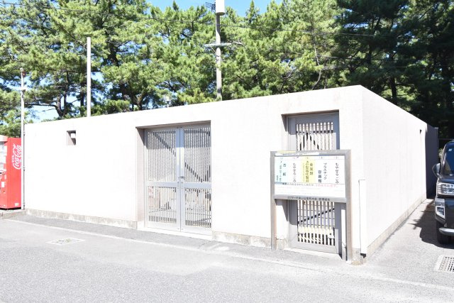 敷地内ゴミ捨て場