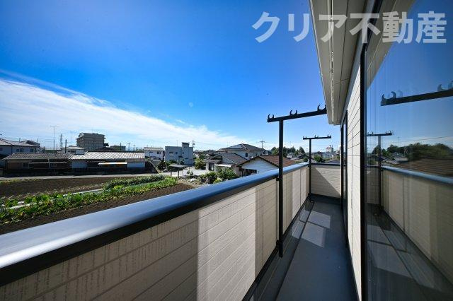 広々としたスカイバルコニーは洗濯もたっぷり干せてよく乾きます！