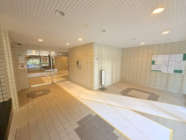 エントランスロビー