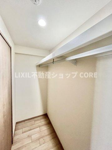 ウォークインクローゼットのある住まいで収納上手な生活を実現！　
