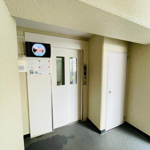 エレベーター