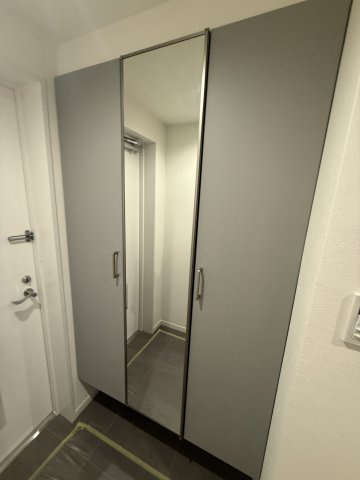 玄関収納　