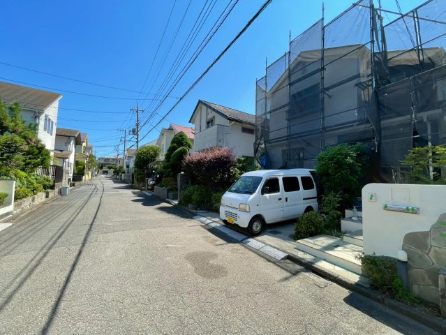 前面道路含む現況外観