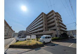 ライオンズマンション宇治大久保の外観