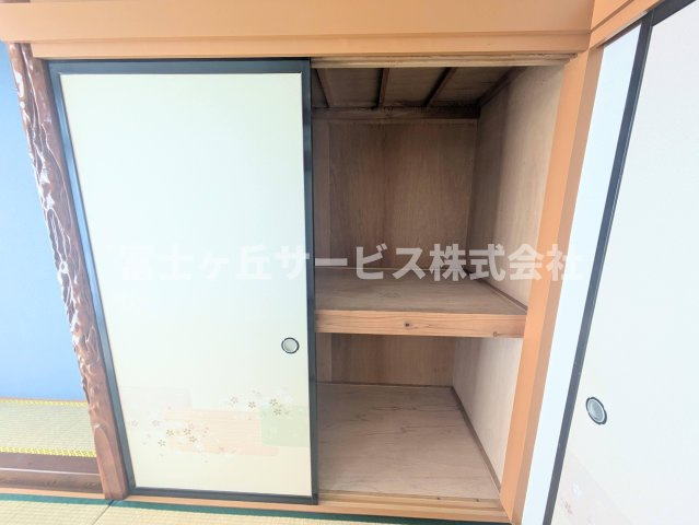 収納です
