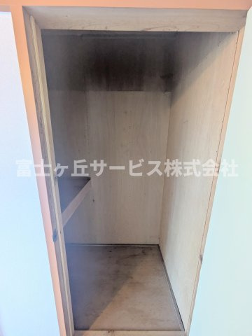 収納です