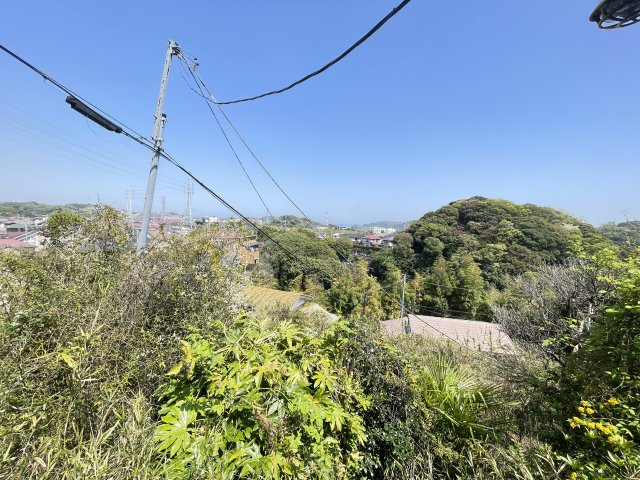 高台に位置しており、眺望良好となります。