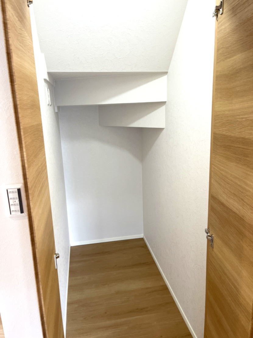 階段下収納も豊富です