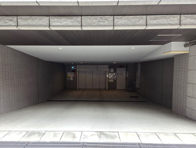 機械式駐車場入り口