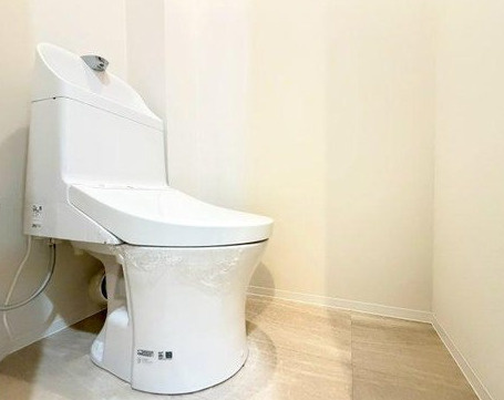 もちろんウォシュレット付きトイレも新調です♪