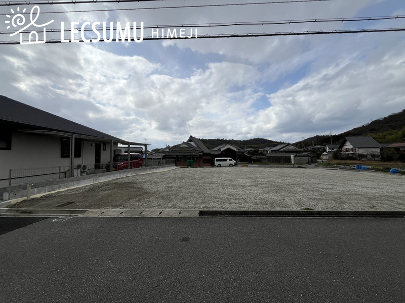 外観：328000607425