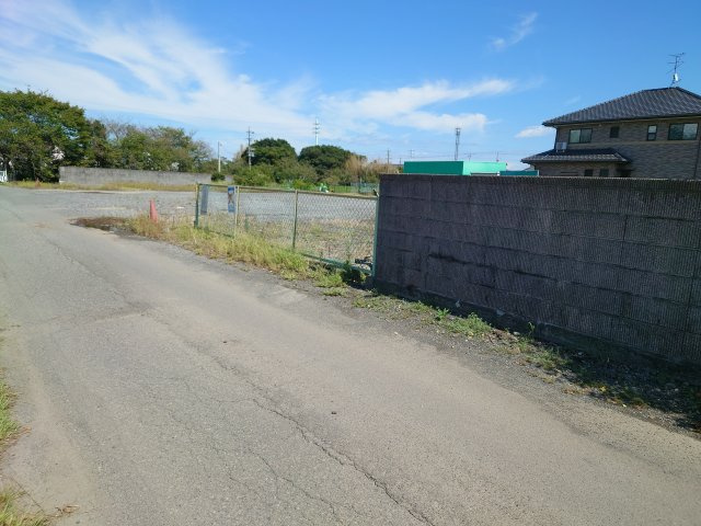 周辺は高い建物がなく、のどかな場所です！