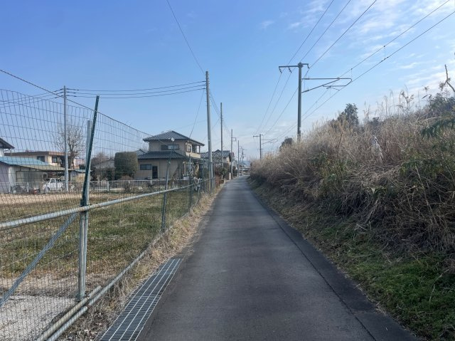 南側道路（公道）