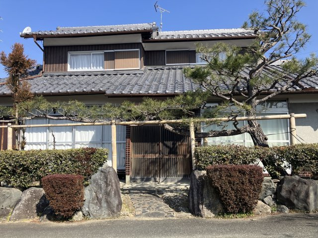 外観：326000240042