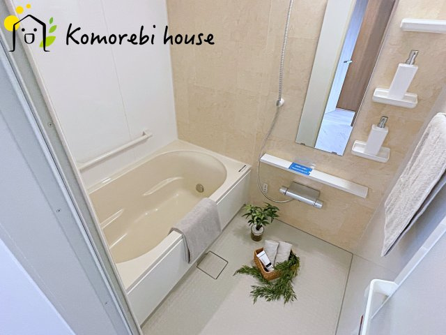 日々の疲れを癒すお風呂付です
