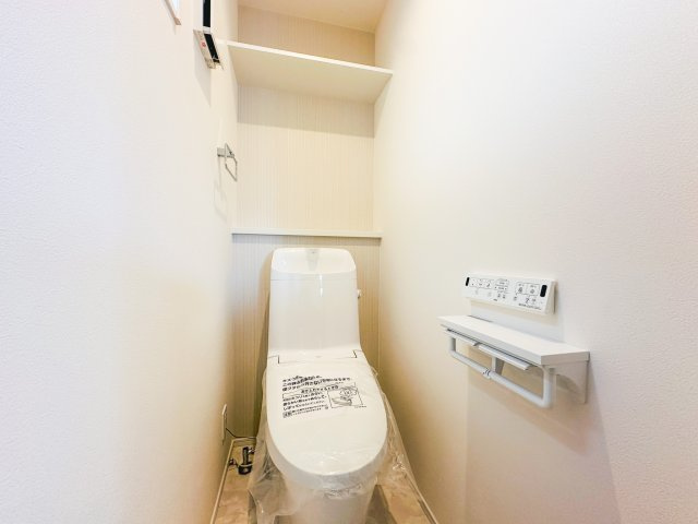 ゆったりとした空間のトイレです
