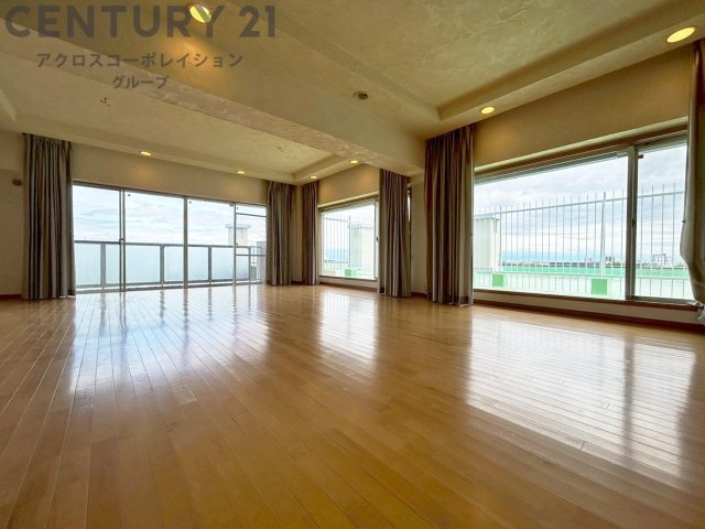 当日見学可能ですので、見学希望の際はお気軽にお問い合わせください。ネットからの見学予約も便利です♪