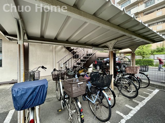 【自転車置き場】最新の空き状況や費用などの詳細は担当スタッフまでお問い合わせください。