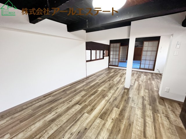洋室