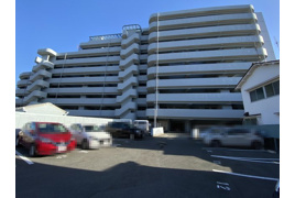 藤和緑井ハイタウンの外観